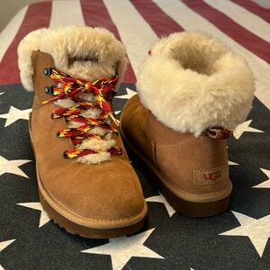 Ugg boots in good condition. Only used a handful of times.